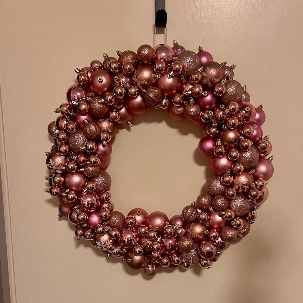 Elegant Pink and rose gold hand made wreath